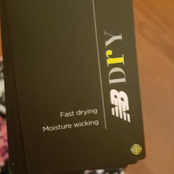 NWT New Balance Relentless Tights size S - Picture 6 of 7